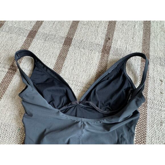 Karla Colletto Smart Suit V Neck Silent Underwire Swimsuit 8 Gray One piece - Picture 7 of 8